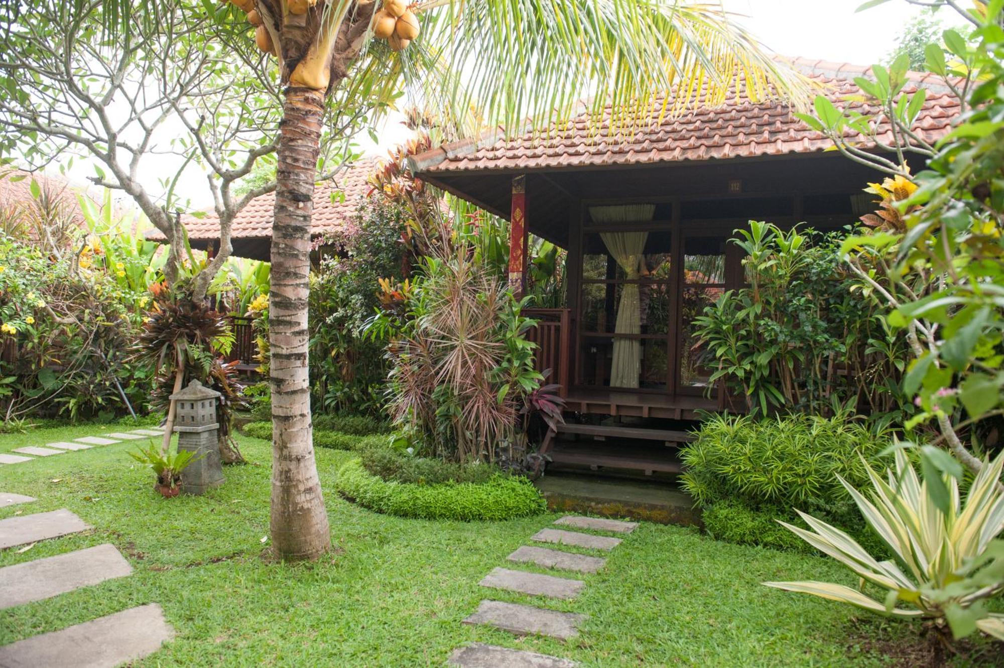 Saka Village Resort Ubud Exteriör bild